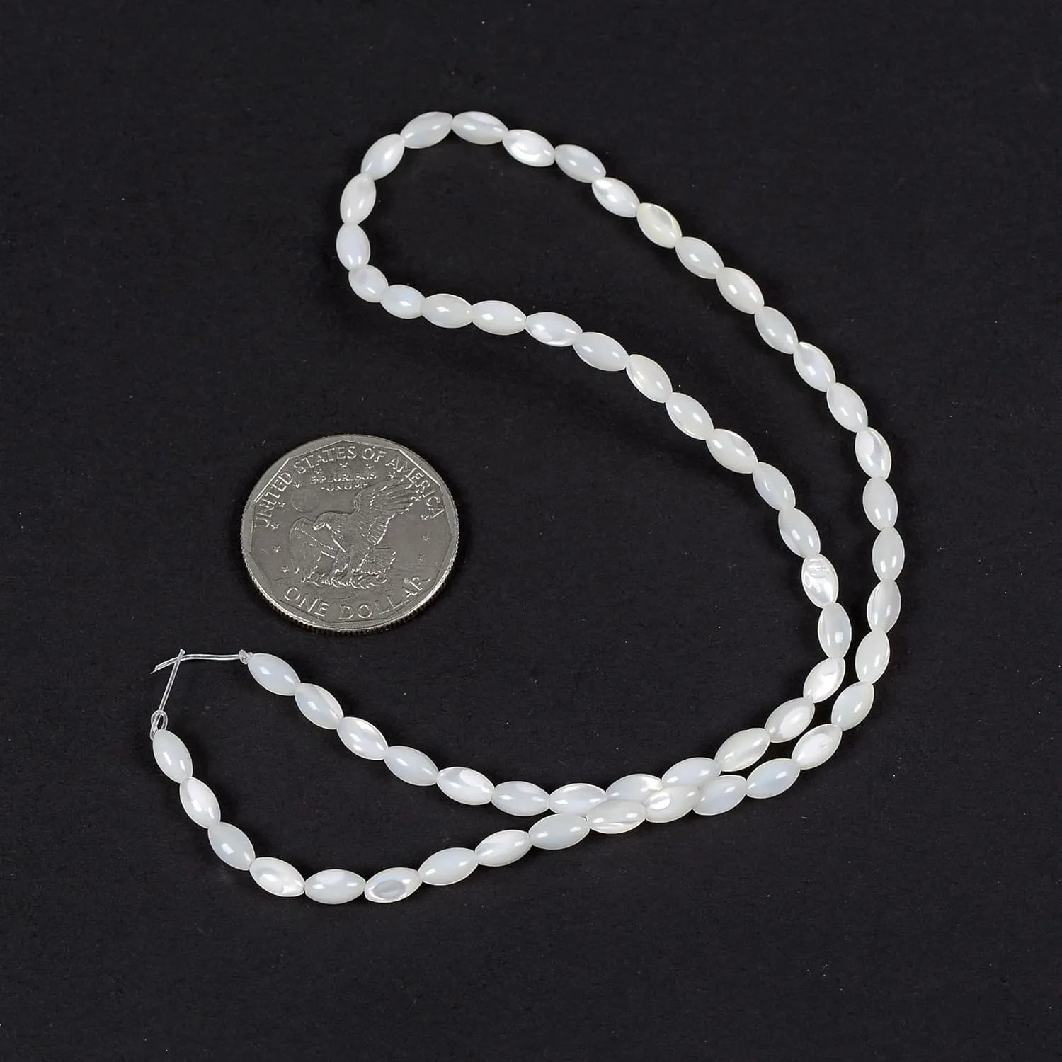 HAAMIIQII 6x9mm Natural Rice White Mother of Pearl Shell Beads Loose Gemstone Beads for Jewelry Making Strand 15 Inch (40-44pcs)