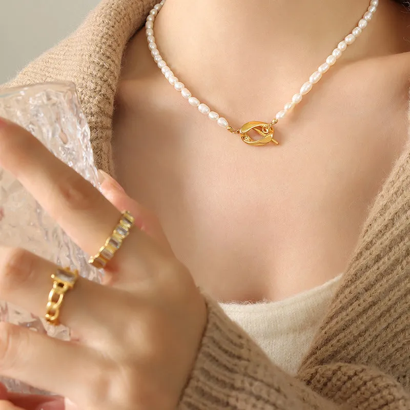 Oval OT Clasp Pendant Freshwater Pearl Necklace