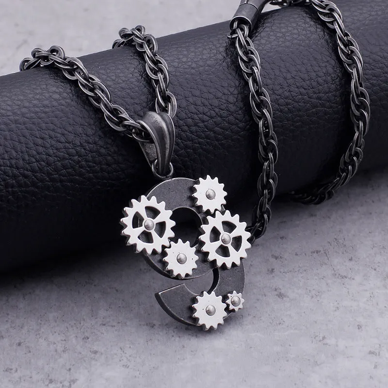 Rotatable Gear Pendant - Titanium Steel Men's Fashion Jewelry