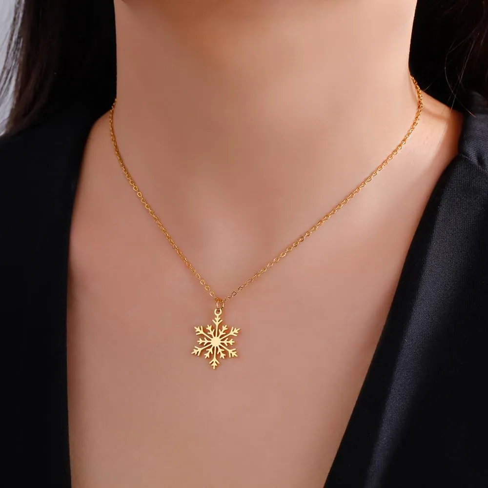 Stainless Steel Christmas Necklace Simple Elk Christmas Tree Snowflake Santa Pendant Necklace for Women Christmas Jewelry Winter Snow Clavicle Chain