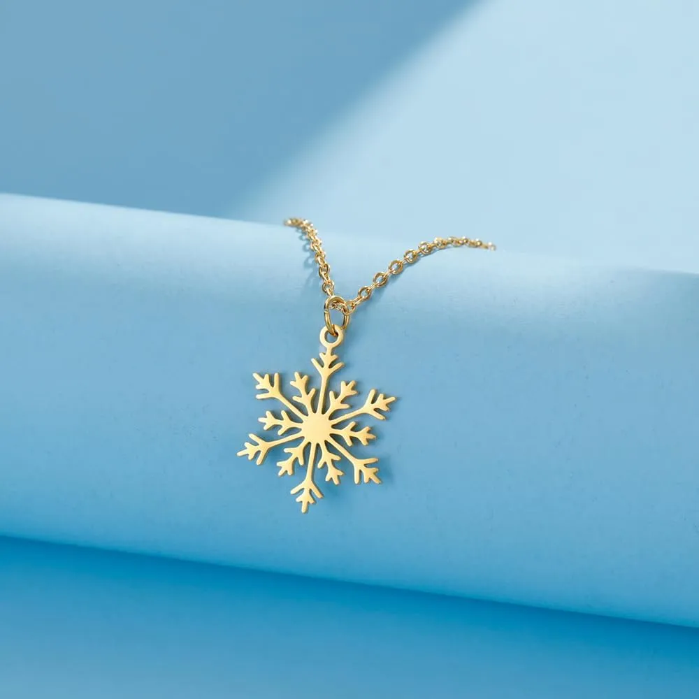 Stainless Steel Christmas Necklace Simple Elk Christmas Tree Snowflake Santa Pendant Necklace for Women Christmas Jewelry Winter Snow Clavicle Chain