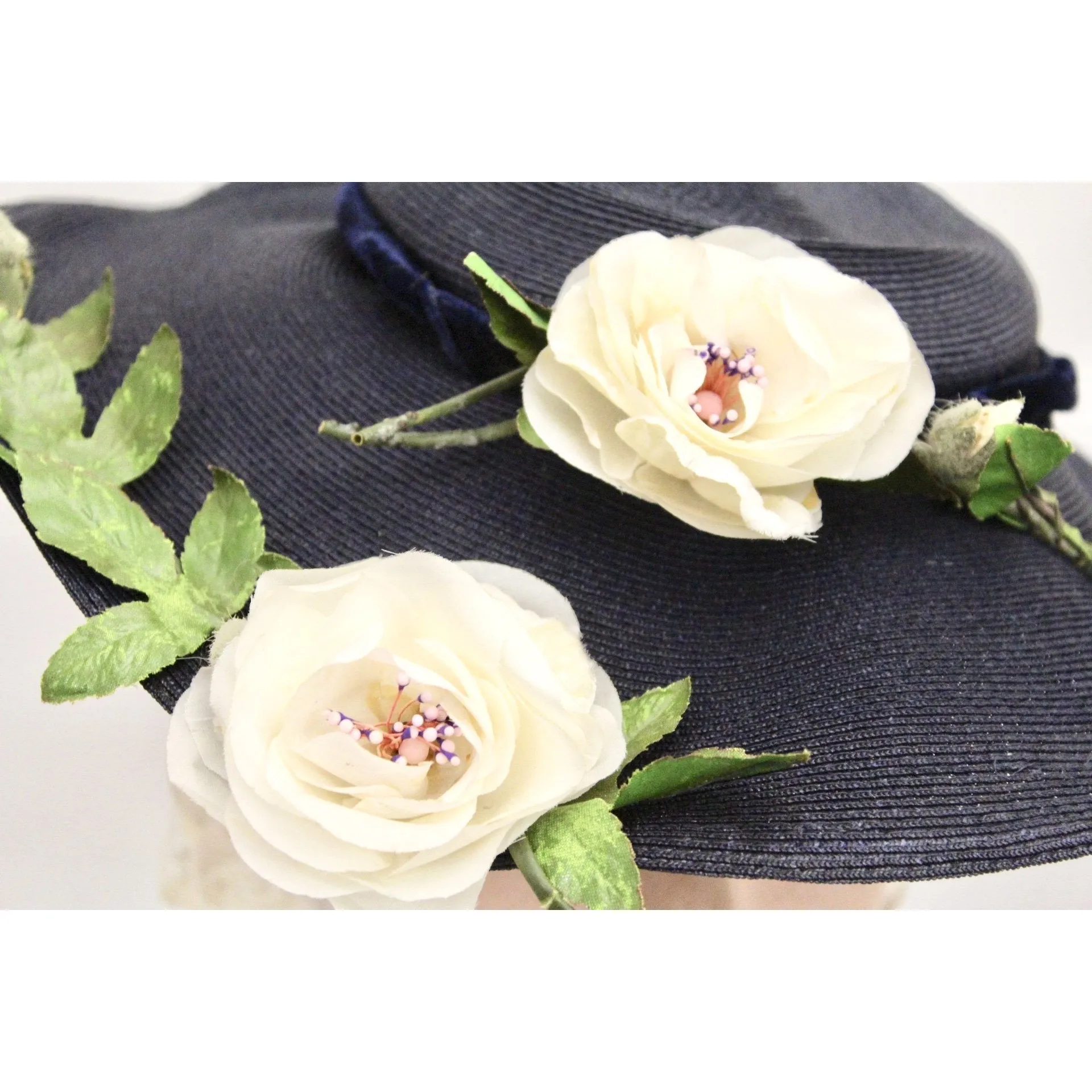 Vintage 1950s Womens Saucer Hat Wide Brim Church Dark Navy Straw Flowers O/S